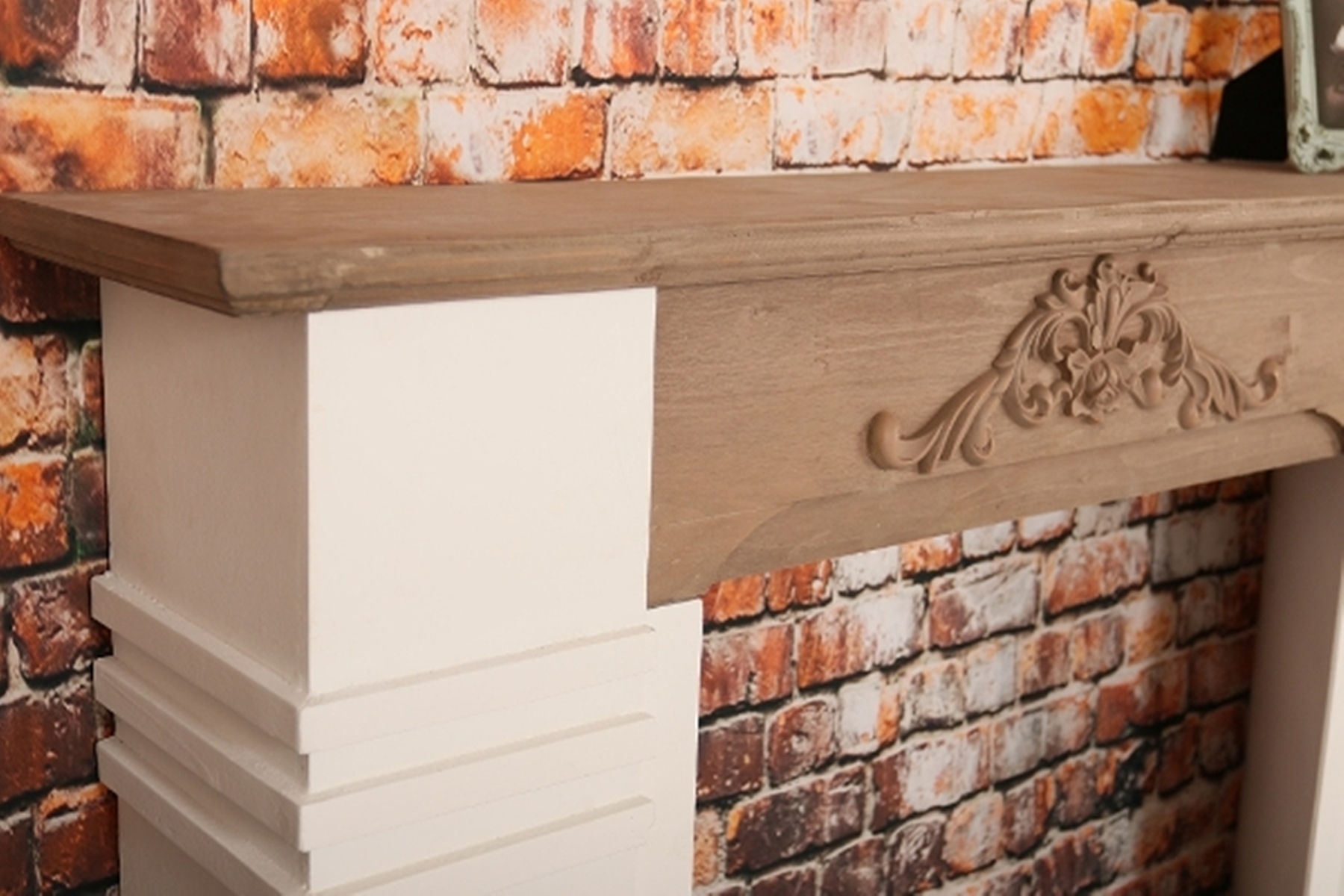 Kaminumrandung Kaminumbau Kaminkonsole weiss braun für Elektrokamin